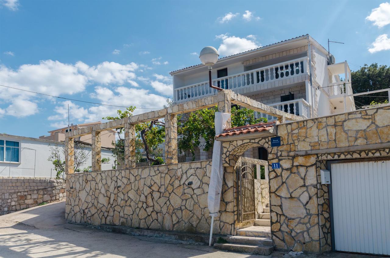 Apartment Barba Rogač 外观 照片